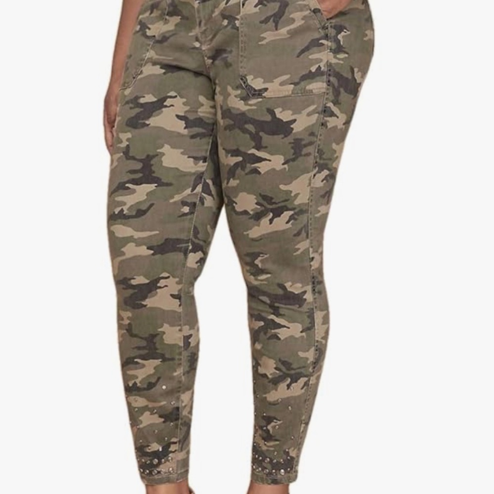 Lane Bryant SZ 20 Camo Pants - Picture 6 of 7